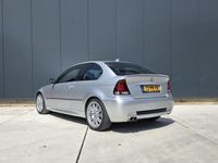 Occasion BMW 325 Executive 192 PK (141 kW) 2004 Grijs, metallic lak Hatchback