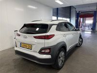 tweedehands Hyundai Kona EV Premium 64 kWh, NAP! Schuifdak! VERWACHT!!