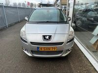 tweedehands Peugeot 5008 1.6 THP Style 7p. 7- Persoons / Cruise control /