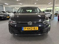 Occasion VW Golf VIII Life 110 PK (80 kW) 2022 Zwart Hatchback