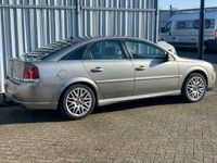 tweedehands Opel Vectra 3.0 V6 CDTi Elegance EXPORT NAP