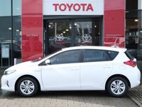 tweedehands Toyota Auris 1.8 Hybrid 136PK Aspiration Automaat | Airco | Navigatie | Cruis