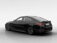 Nieuw BMW i4 M Sport 210 kW (286 PK) 2025 Saphirschwarz metallic (475) (zwart metallic) Sedan
