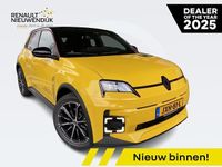 Nieuw Renault R5 Komfort 110 kW (150 PK) 2026 Geel Hatchback