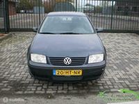Occasion VW Bora Comfortline 105 PK (77 kW) 2001 Blauw Sedan
