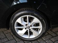 Occasion Renault Clio GrandTour LIMITED 90 PK (66 kW) 2017 Zwart Stationwagen