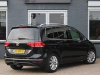 tweedehands VW Touran 1.4 TSI 150PK DSG Highline 7-Persoons Trekhaak