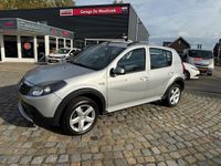 Occasion Dacia Sandero Stepway 84 PK (61 kW) 2011 Grijs Hatchback