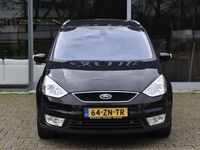 tweedehands Ford Galaxy 2.3-16V Ghia Pano 7 Persoons Navi Automaat