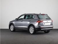 tweedehands VW Tiguan 1.5 TSI ACT Comfortline Business 150PK Automaat (DSG) | Navigatie | Elektrische klep | Camera | Led