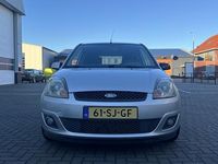 Occasion Ford Fiesta Futura 101 PK (74 kW) 2006 Grijs Hatchback