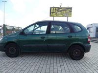 Occasion Renault Mégane 107 PK (78 kW) 2000 Groen Sedan