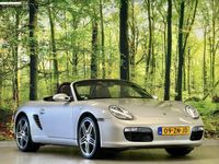 tweedehands Porsche Boxster 2.7 | Youngtimer, btw factuur mogelijk | Origineel! | Sportchrono Pakket | 245 PK | Elektrisch Cabriodak | Leder | Navigatie | 19" Lichtmetaal | Bluetooth | Parkeersensoren | Elektrische Spoiler
