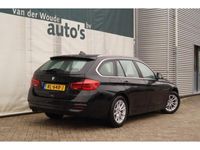 tweedehands BMW 318 3-SERIE Touring i Automaat Executive -LED-ECC-PDC-NAVI-
