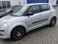 Occasion Suzuki Swift GLS 92 PK (67 kW) 2006 Grijs Hatchback