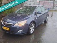 Occasion Opel Astra Edition 101 PK (74 kW) 2012 Blauw, metallic lak Hatchback