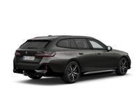 Nieuw BMW 550e M Sport 489 PK (359 kW) 2025 Sophistograu brillianteffect metallic (grijs metallic) Stationwagen