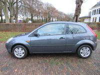 Occasion Ford Fiesta Celebration 69 PK (50 kW) 2003 Grijs Hatchback
