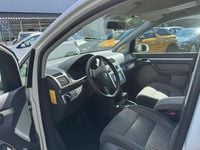 Occasion VW Touran Cross 140 PK (102 kW) 2008 Wit MPV