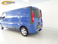 tweedehands Opel Vivaro bestel 2.5 CDTI L2H1Automaat