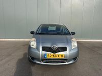 Occasion Toyota Yaris Cool 87 PK (63 kW) 2009 Grijs (metallic) Hatchback