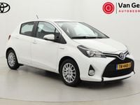Occasion Toyota Yaris Hybrid 101 PK (74 kW) 2017 Wit Hatchback
