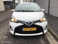Occasion Toyota Yaris Hybrid 2017 Wit Hatchback