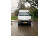 tweedehands Renault Master Bakwagen