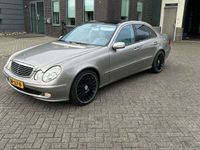 tweedehands Mercedes E320 Classic