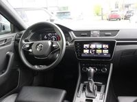 tweedehands Skoda Superb Combi 1.4 TSI iV Laurin & Klement | Trekhaak |