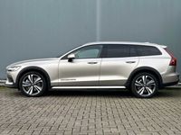 tweedehands Volvo V60 CC Cross Country 2.0 B5 AWD Ultimate