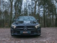 tweedehands Mercedes A180 AMG Line 19 Inch/LED/AMG