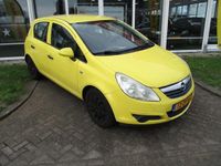 tweedehands Opel Corsa 1.2-16V Essentia Zo mee! Uitlaat lek!