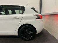 Occasion Peugeot 308 131 PK (96 kW) 2021 Wit Hatchback