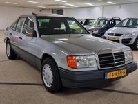 tweedehands Mercedes E230 200 200-500 (W124)automaat schuifdak!!