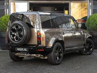 Occasion Land Rover Defender Black Edition 299 PK (219 kW) 2025 Bruin SUV