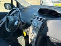 Occasion Toyota Yaris Sol 87 PK (63 kW) 2007 Blauw Hatchback