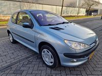 Occasion Peugeot 206 88 PK (64 kW) 2004 Grijs (metallic) Hatchback