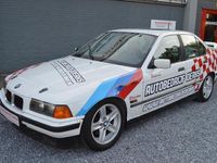 tweedehands BMW 318 3-SERIE IS 170 PK Driftauto Raceauto Driftklaar Kuipstoelen