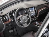 tweedehands Volvo XC60 Recharge T6 AWD Ultimate Bright | Luchtvering | 360º Camera | Geperforeerde/Massagestoelen | Harman Kardon audio | Stoelventilatie | Semi Elektrische Trekhaak