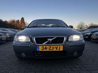 tweedehands Volvo S60 2.4D Drivers Edition *VOLLEDER | XENON | ECC | PDC | CRUISE | TREKHAAK*