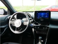 tweedehands Toyota Yaris Cross 1.5 Hybrid Adventure Bi-tone Limited | Leer | HUD