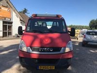 Occasion Iveco Daily 177 PK (130 kW) 2010 Rood Cabriolet
