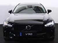 tweedehands Volvo V90 T8 Recharge AWD Plus Dark - LONG RANGE - Panorama/schuifdak - IntelliSafe Assist & Surround - Harman/Kardon audio - Adaptieve LED koplampen - Parkeercamera achter - Verwarmde voorstoelen, stuur & achterbank - Parkeersensoren voor & achter - Elek