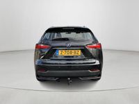 tweedehands Lexus NX300h AWD Business Line | Trekhaak | Lederen bekleding | LED | Stoelverwarming | Camera