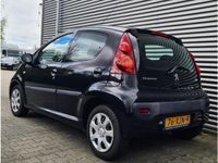 tweedehands Peugeot 107 1.0 Active 5drs 06-2012 Zwart Metallic *AIRCO* ele