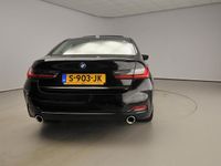 Occasion BMW 330e Sport Line 292 PK (214 kW) 2023 Zwart Sedan