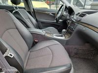 tweedehands Mercedes E200 K. Avantgarde. Automaat.