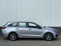 tweedehands Hyundai i30 Wagon 1.0 T-GDi MHEV Comfort Smart VAN € 34.030,-