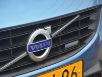 tweedehands Volvo V60 1.6 D2 R-Design | Navigatie | Sportstoelen | Cruis